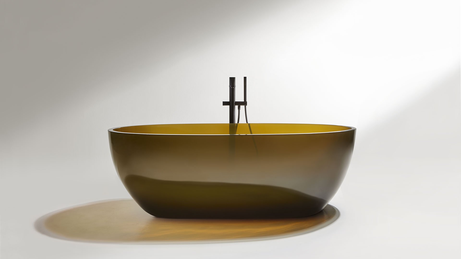 Bathroom — sculptural freestanding tub